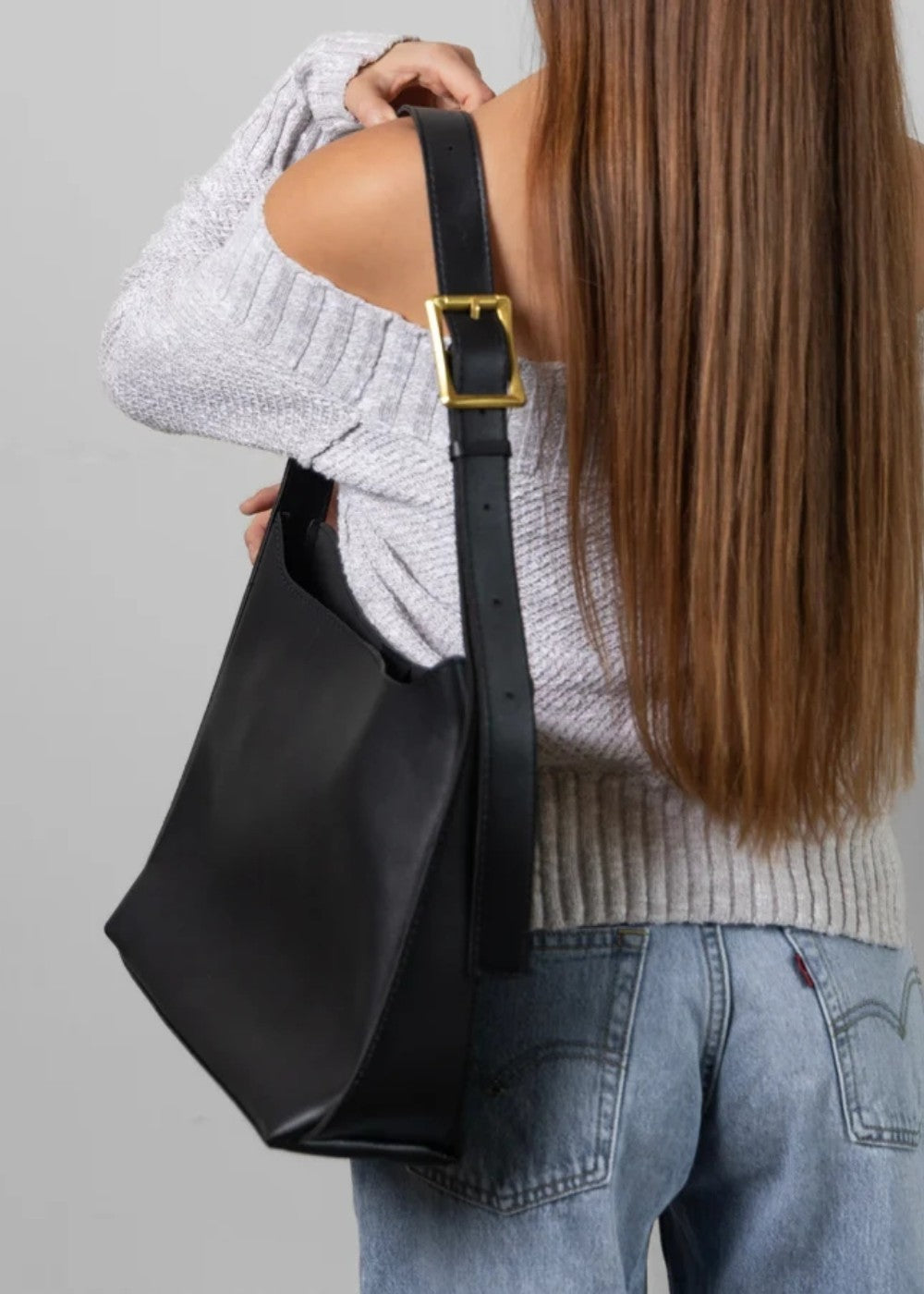 Mala de couro Julia + 1 bolsa grátis